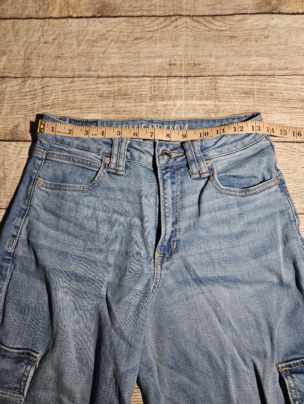 American Eagle Super High Rise Baggy Wide Leg Cargo Jean's - Picture 7 of 9